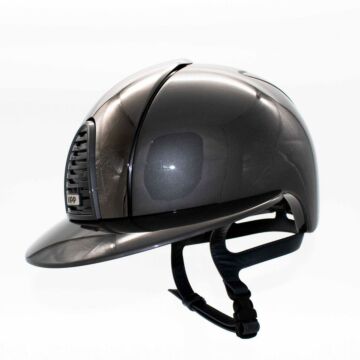 Reithelm KEP Italia Cromo 2.0 Polo Polish Grau mit Mirror Black Front und grauem Leder-Kinnriemen – Größe M