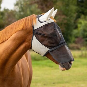 Fliegenmaske QHP met afneembare neusflap Beige